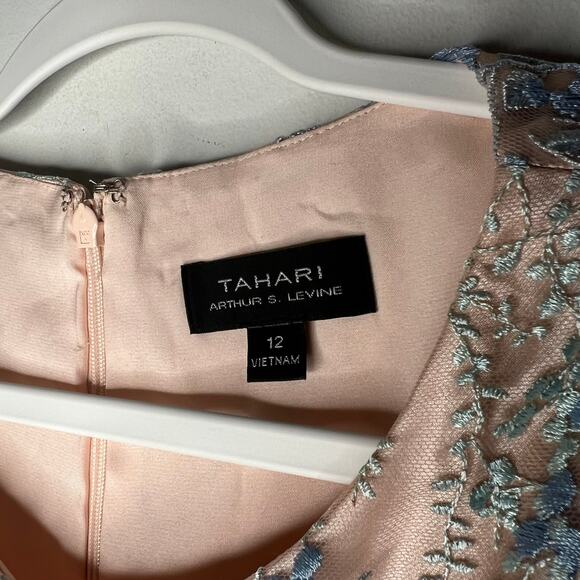 Tahari Blue Floral Embroidered High Low Gown Size 12 - Picture 7 of 9